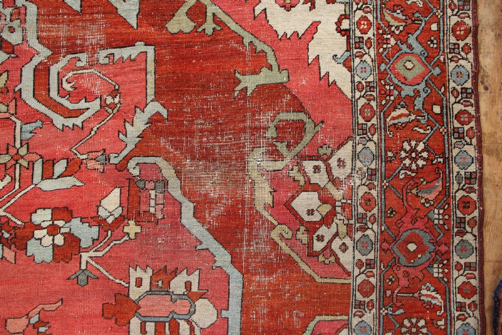 281 x 373cm Antique Serapi Carpet View VII