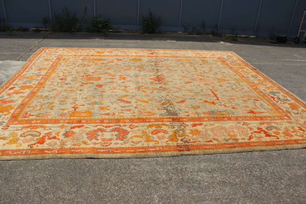 373 x 422cm Antique Oushak or Ushak Carpet View XIII