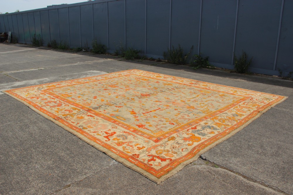 373 x 422cm Antique Oushak or Ushak Carpet View XVII