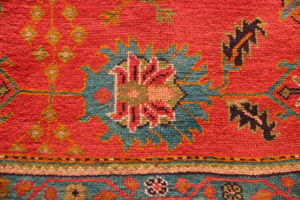137 x 196cm Antique Oushak or Ushak Rug View III
