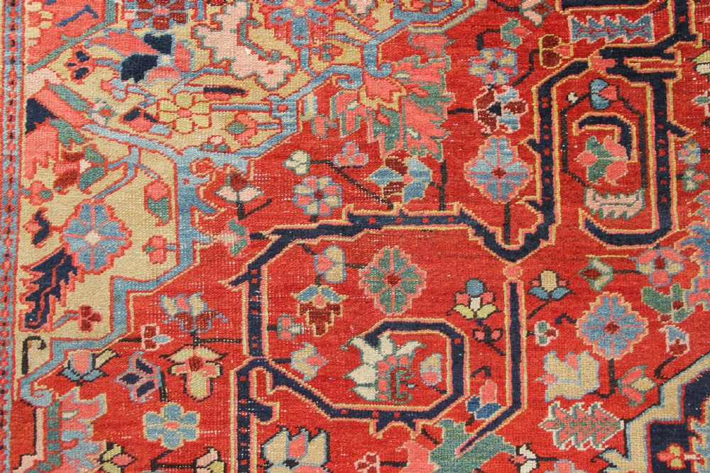 282 x 379cm Antique Heriz Carpet View IX
