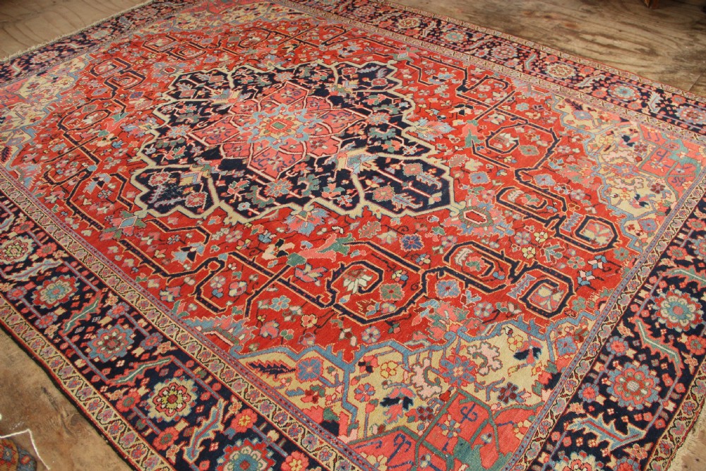 282 x 379cm Antique Heriz Carpet View XIV