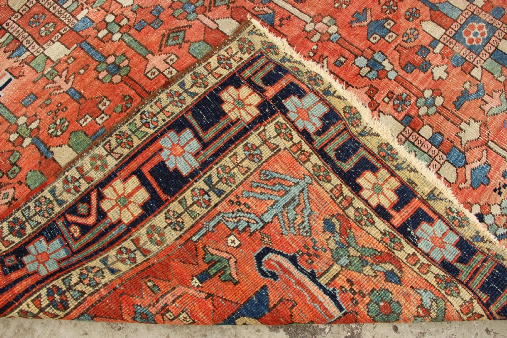257 x 294cm Antique Heriz Carpet, Salmon Field View XIII