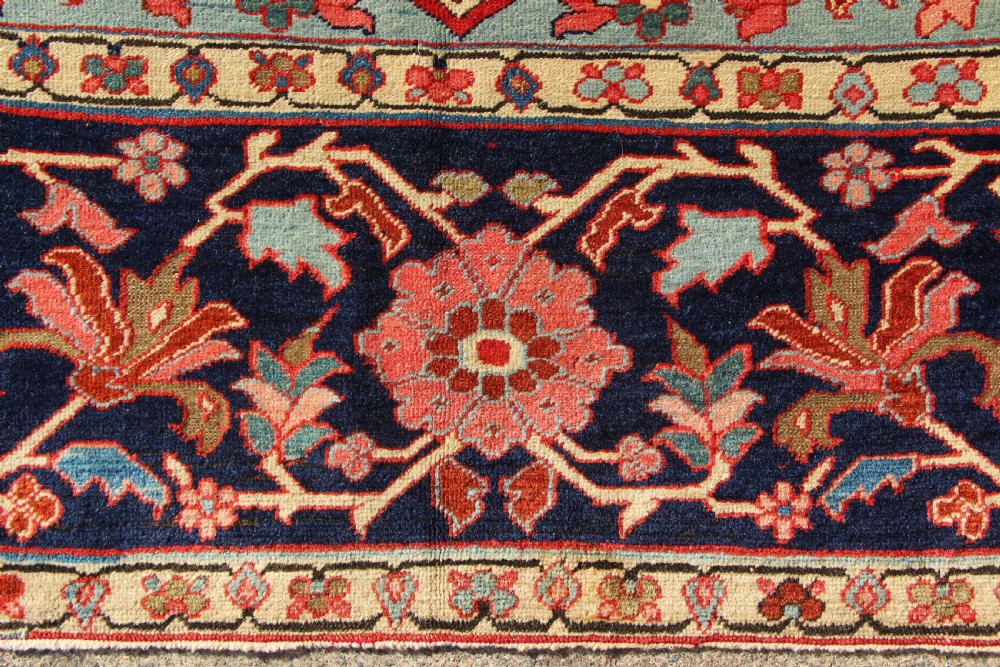241 x 291cm Antique Serapi Heriz Carpet View II
