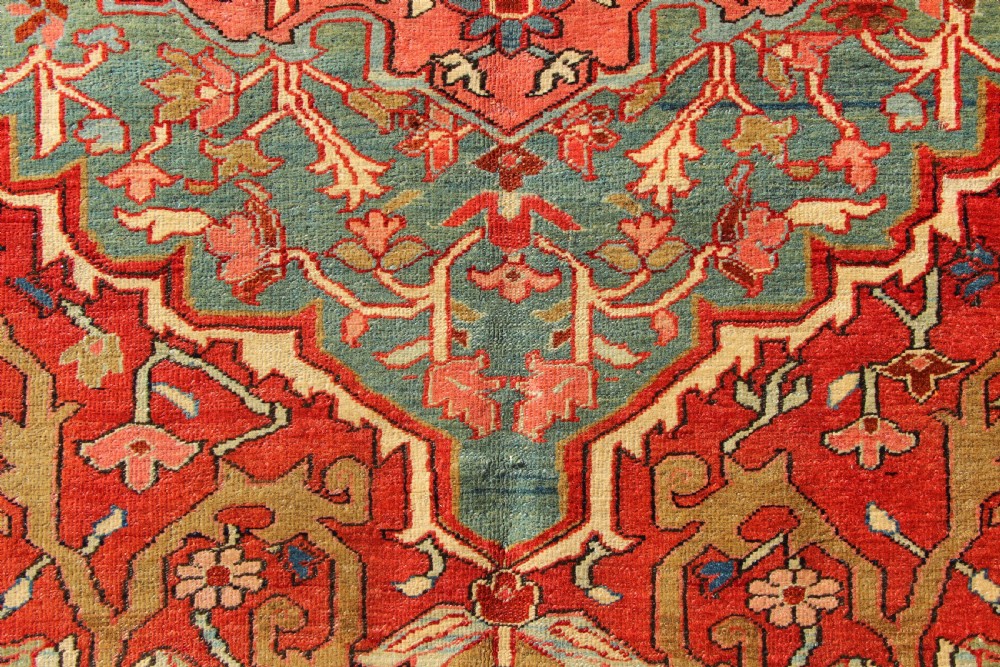 241 x 291cm Antique Serapi Heriz Carpet View III