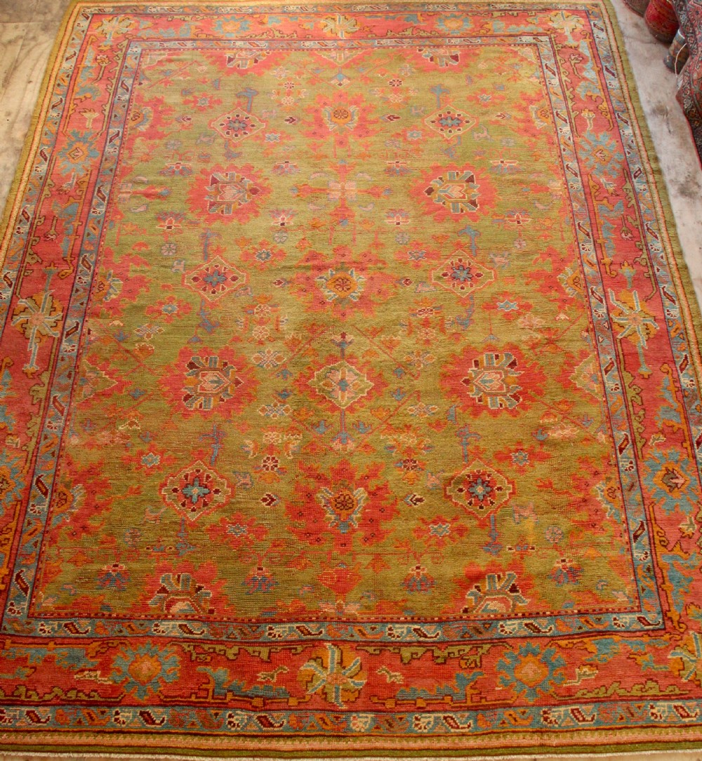 309 x 403cm Antique Green Oushak or Ushak Carpet