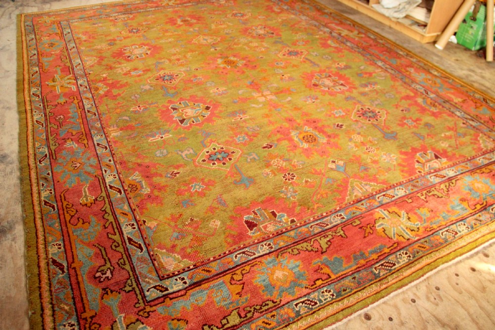 309 x 403cm Antique Green Oushak or Ushak Carpet View IX
