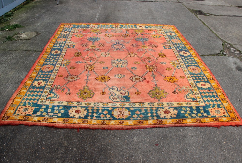 264 x 316cm Antique Oushak or Ushak Carpet View XVI