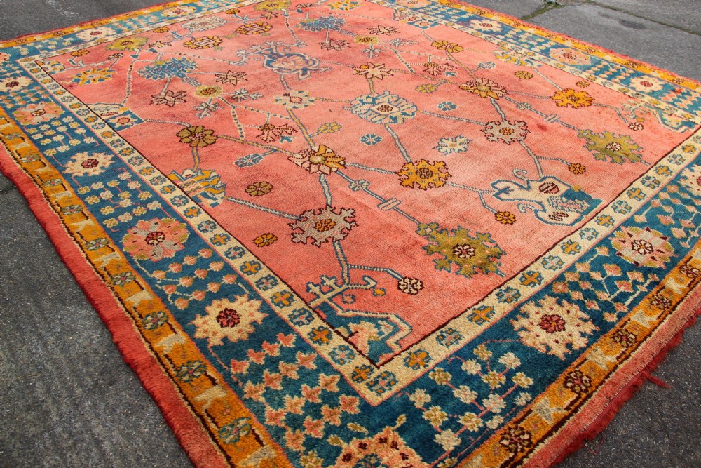 264 x 316cm Antique Oushak or Ushak Carpet View XVII