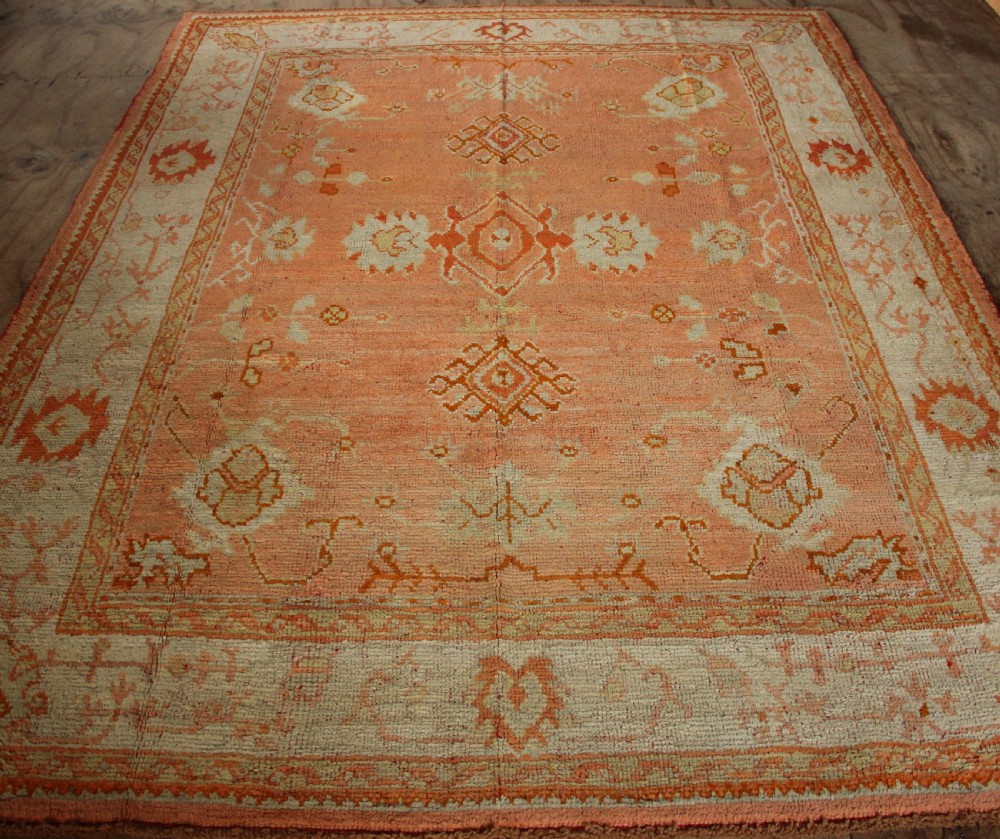 220 x 287cm Antique Oushak or Ushak Rug View XI