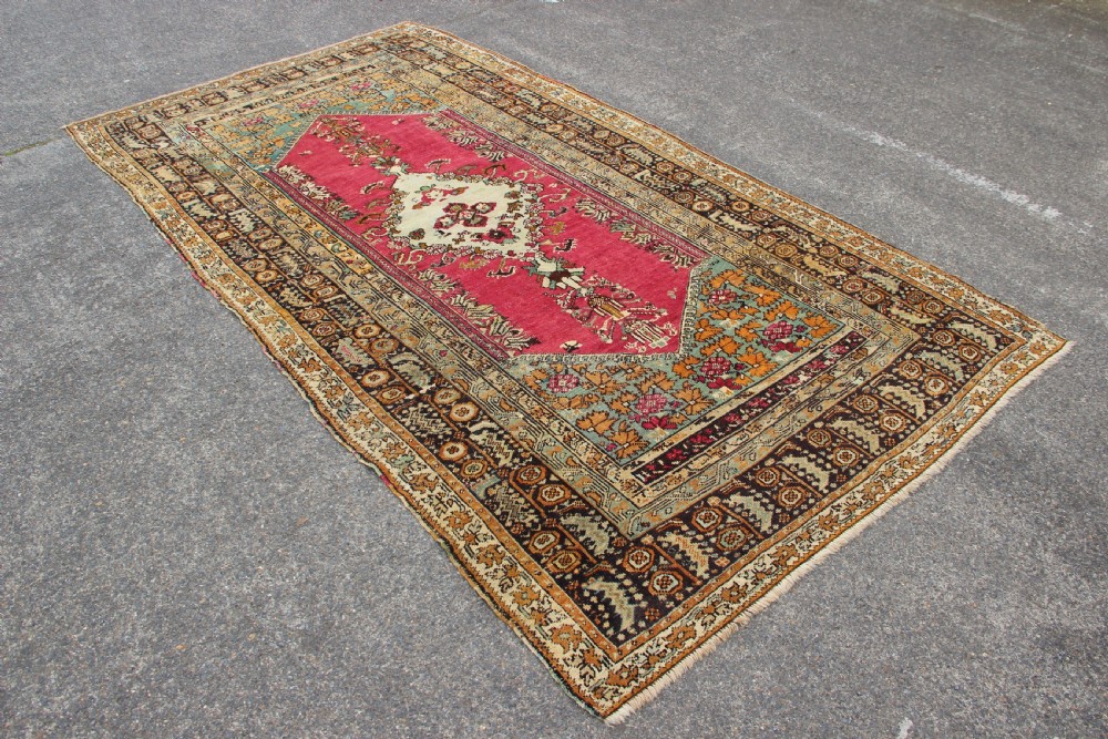 135 x 278 Antique Ghiordes Rug View VII