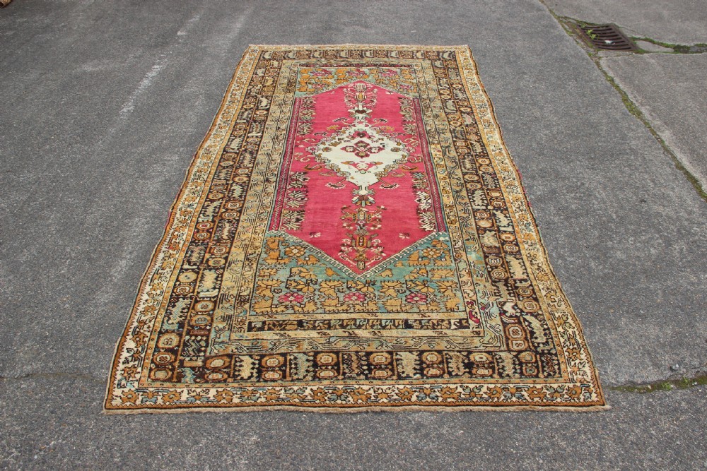 135 x 278 Antique Ghiordes Rug View X