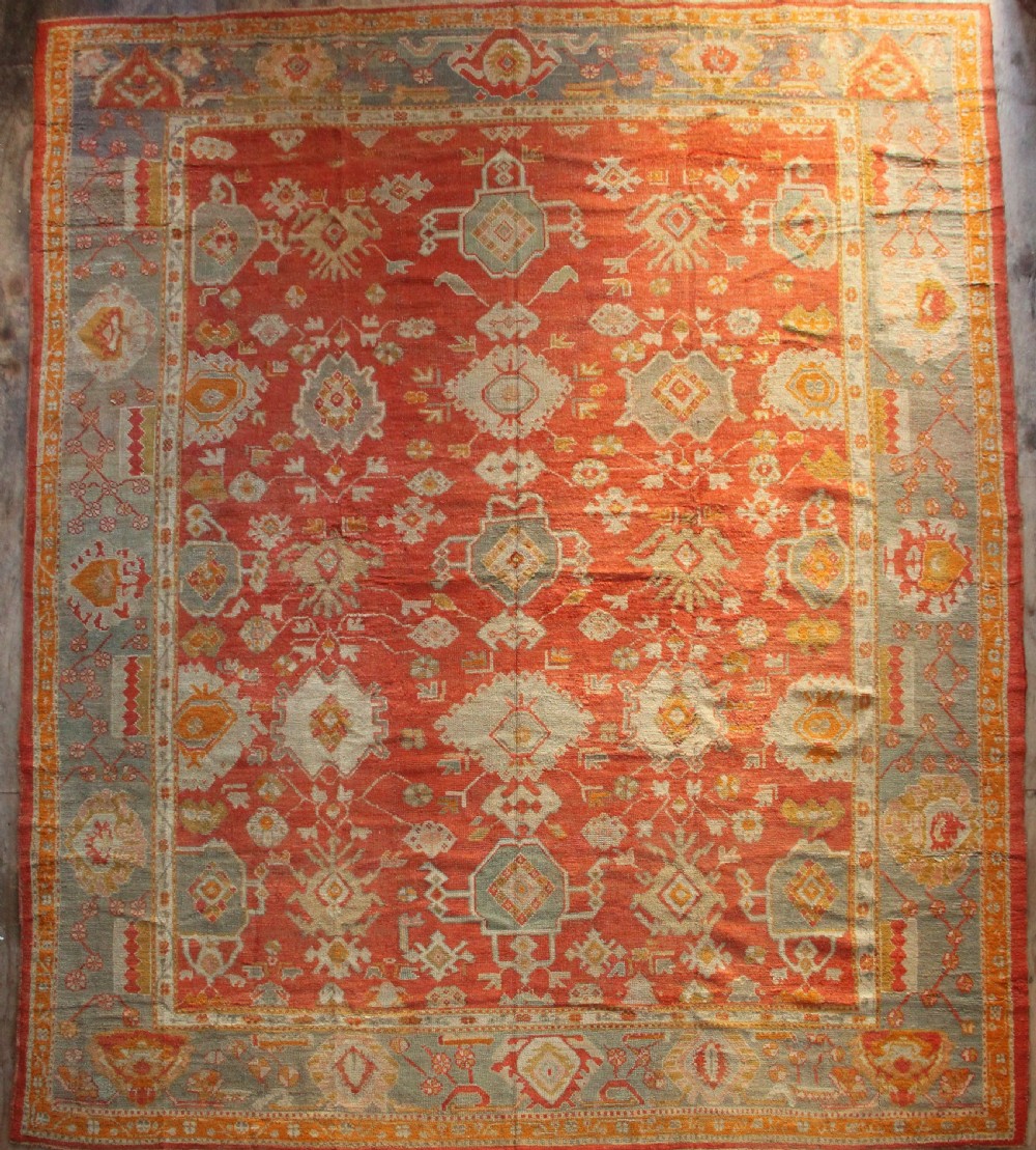 306 x 371cm Antique Oushak or Ushak Carpet