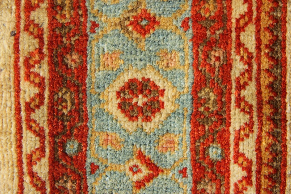 122 x 175cm Antique Ziegler & Co Rug View IV
