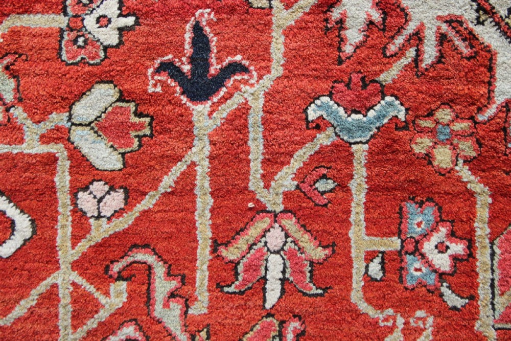 290 x 444cm Antique Fine Heriz Carpet View VI