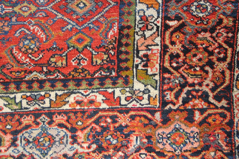 307 x 418 Antique Mahal Carpet View X