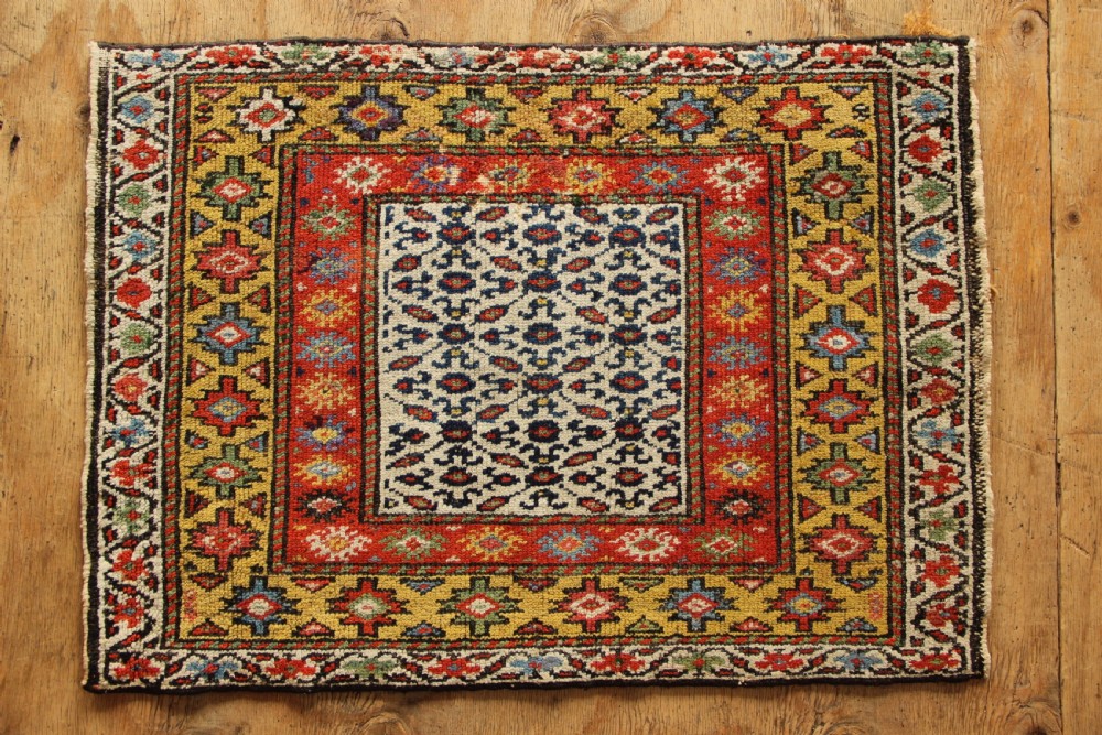 72 x 53cm Antique Hamadan Mat