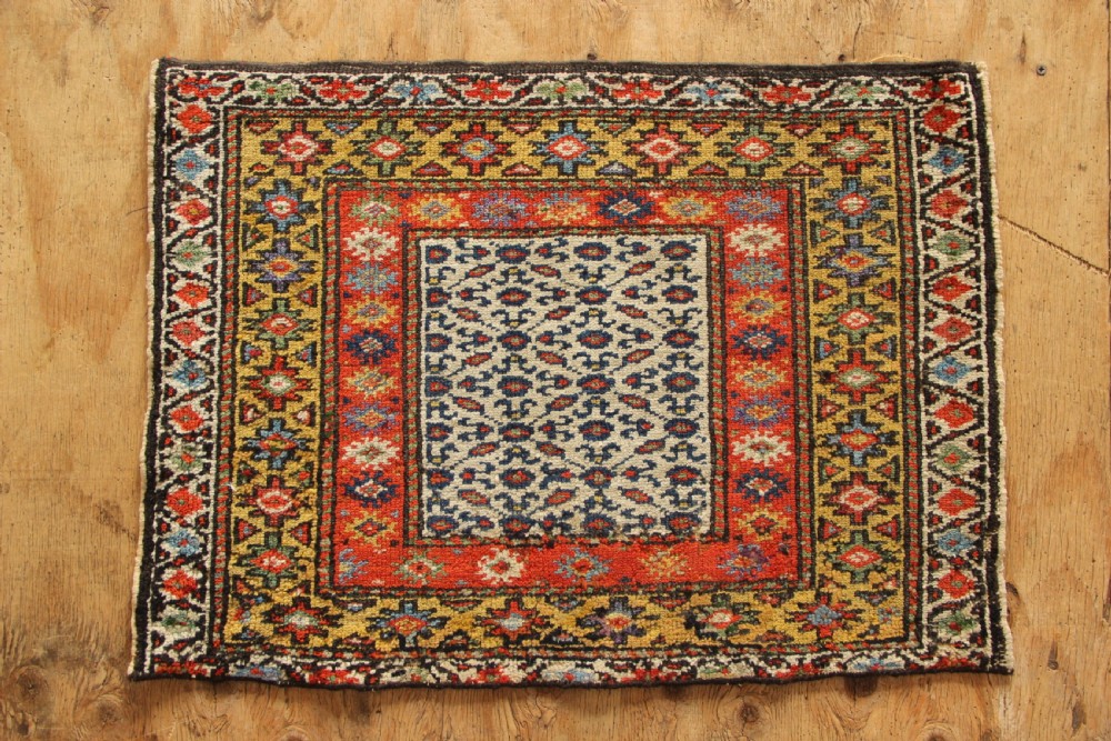 72 x 53cm Antique Fine Hamadan Mat