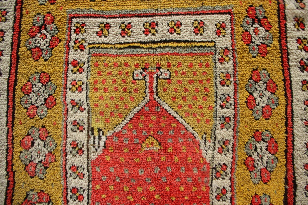 103 x 153cm Antique Turkish Prayer Rug View III