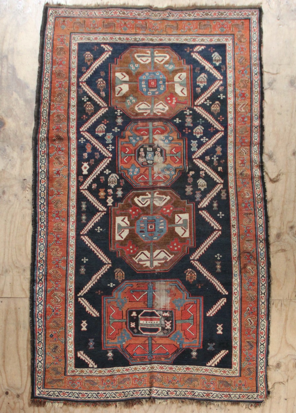 193 x 310cm Antique Veramin carpet