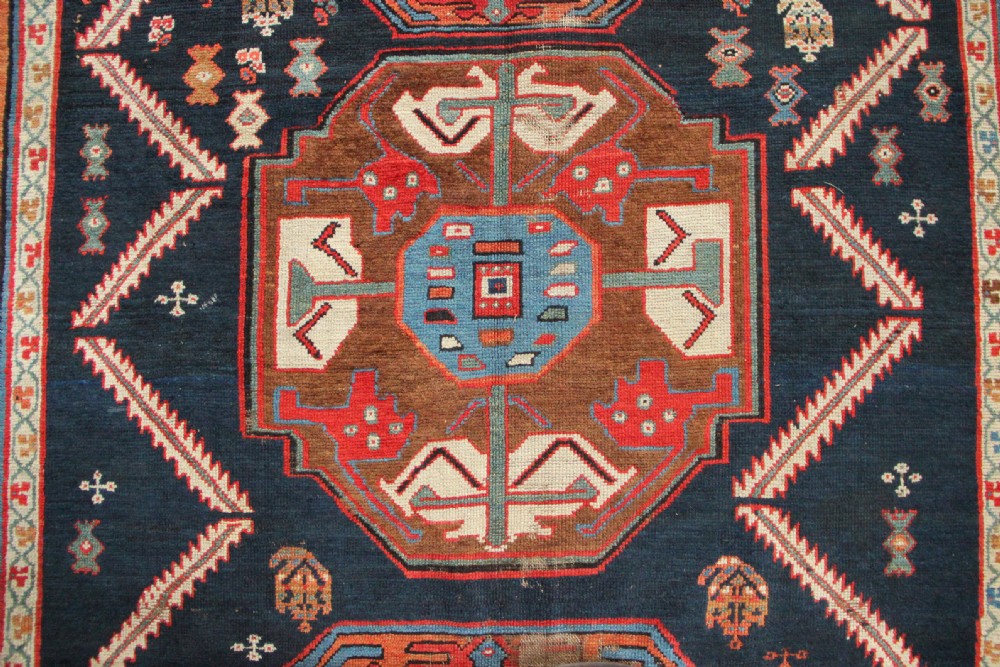 193 x 310cm Antique Veramin carpet View IV