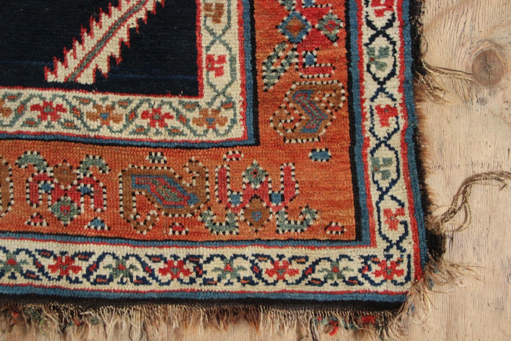193 x 310cm Antique Veramin carpet View VIII