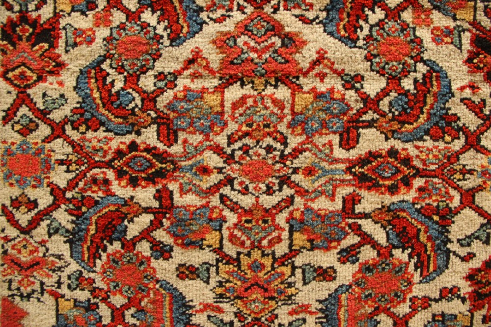 267 x 357cm Antique Fereghan Carpet View IV
