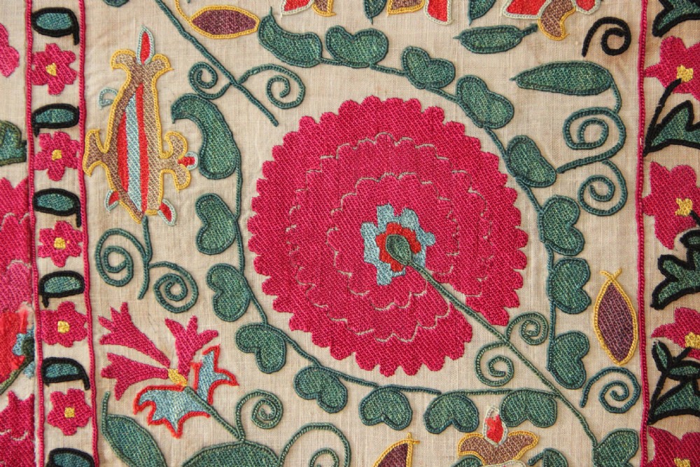 135 x 236cm Antique Suzani, Uzbeksitan View VI