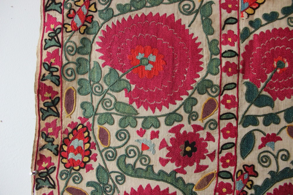 135 x 236cm Antique Suzani, Uzbeksitan View VIII