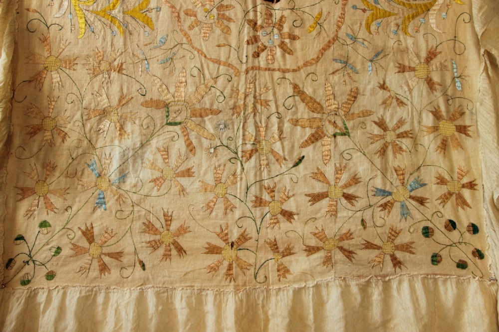 128 x 206cm 19th century Castelo Branco Embroidery View IV