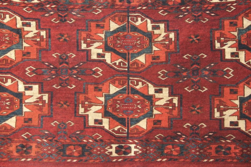 120 x 52cm Grand 6 Gul Tekke Torba View II