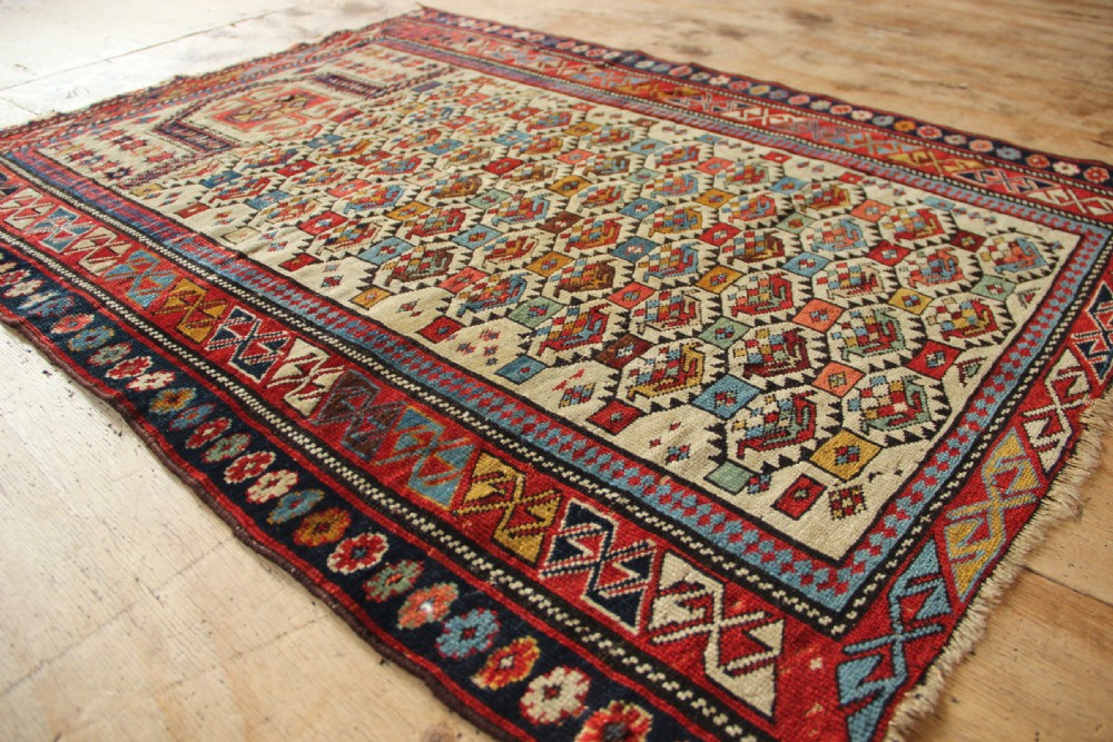 87 x 115cm Fine Antique Shirvan Prayer Rug View VI