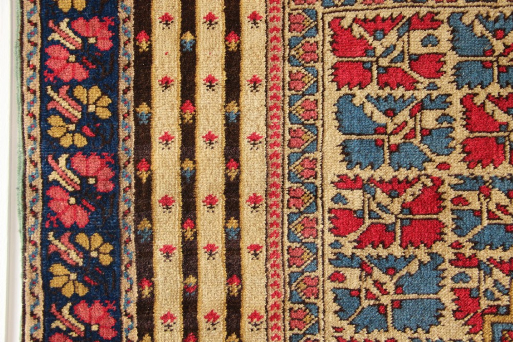 128 x 188cm Antique Anatolian Prayer Rug View V