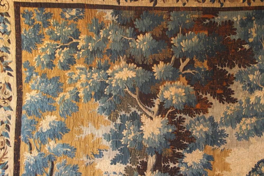 297 x 272cm 'The Naughty Dog' Verdure Tapestry, 18th Century View IX