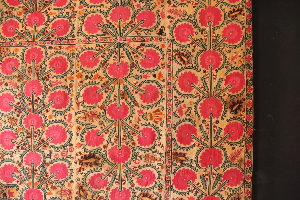 189 x 226cm Mid 19th Century Ura Tube Uzbek Suzani View II