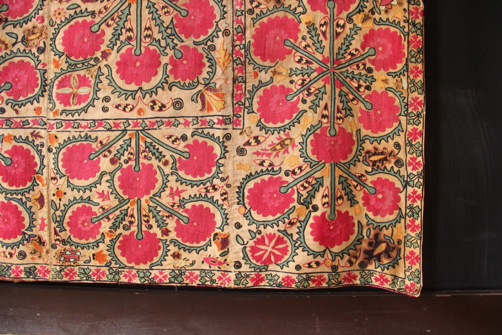 189 x 226cm Mid 19th Century Ura Tube Uzbek Suzani View V