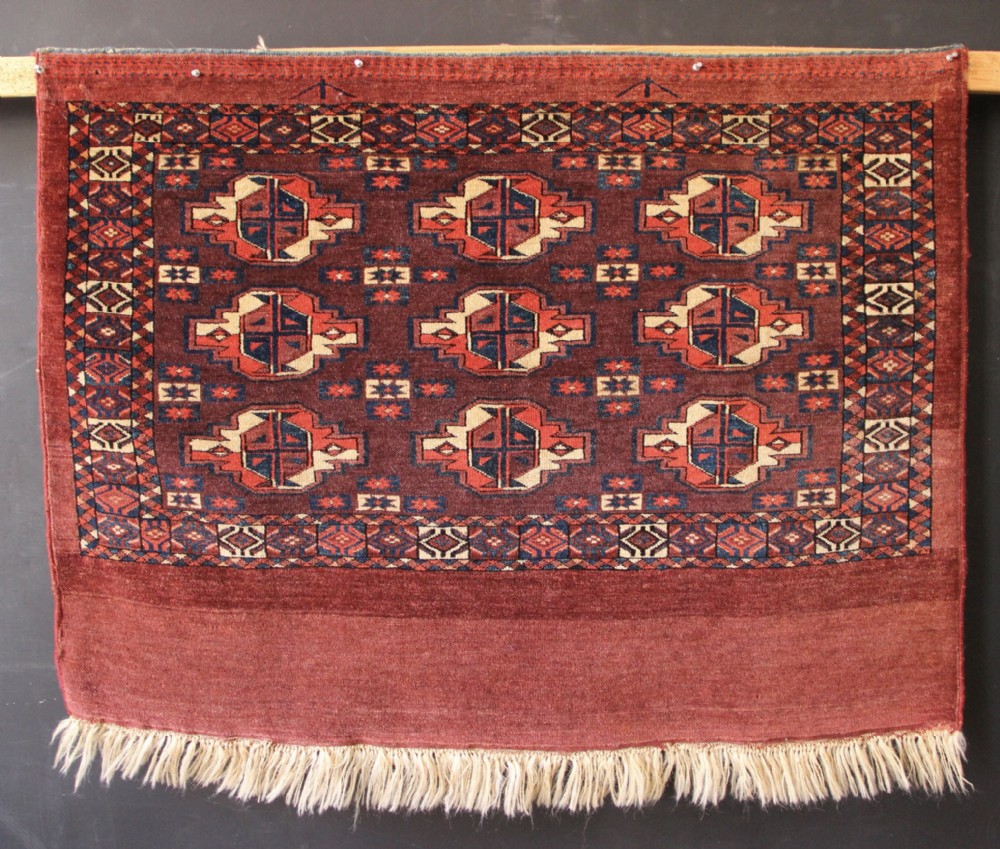105 x 79cm Mid 19th century Yomud 9 Gul Chuval