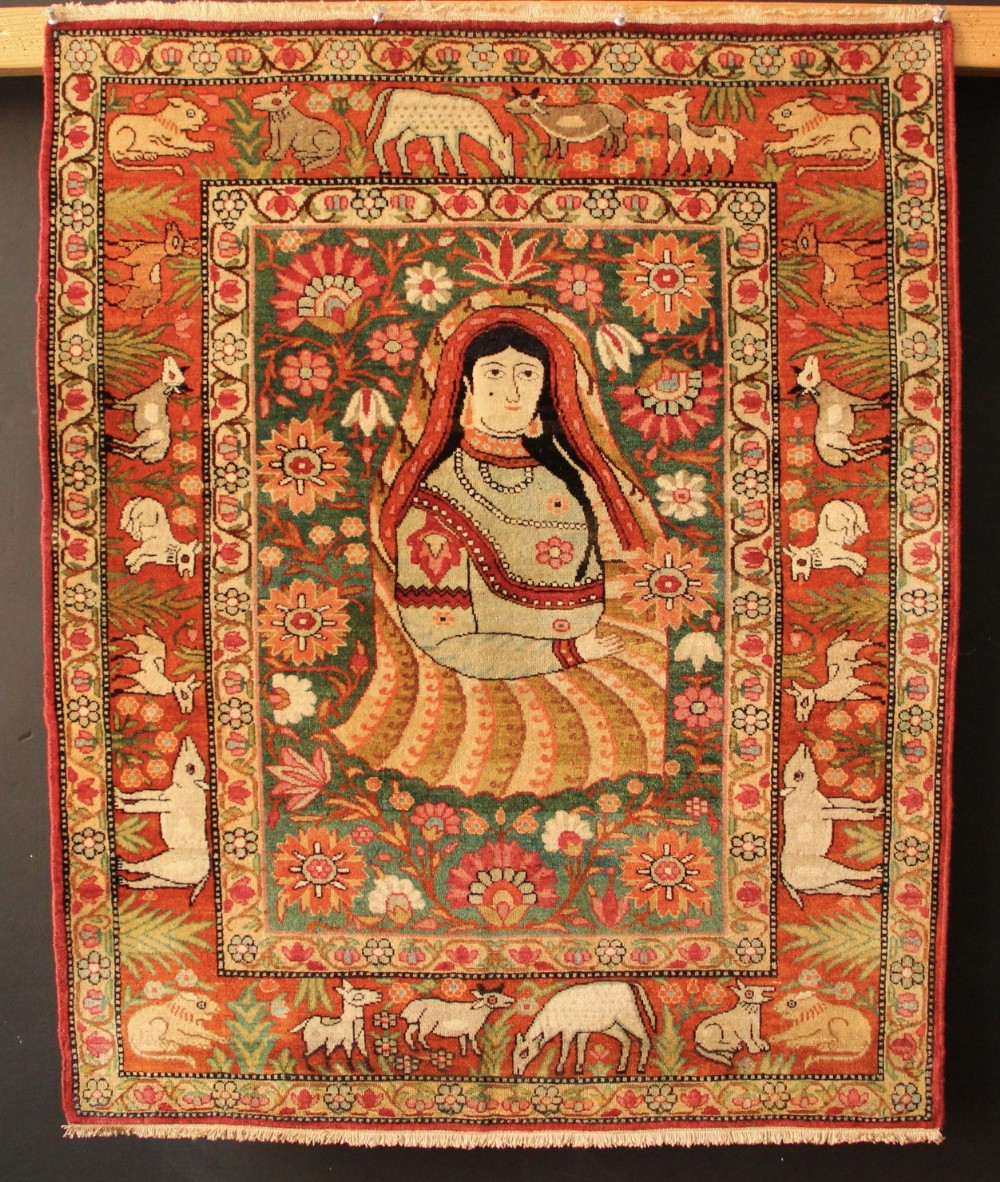 67 x 81cm Lavar Kirman Pictoral Rug