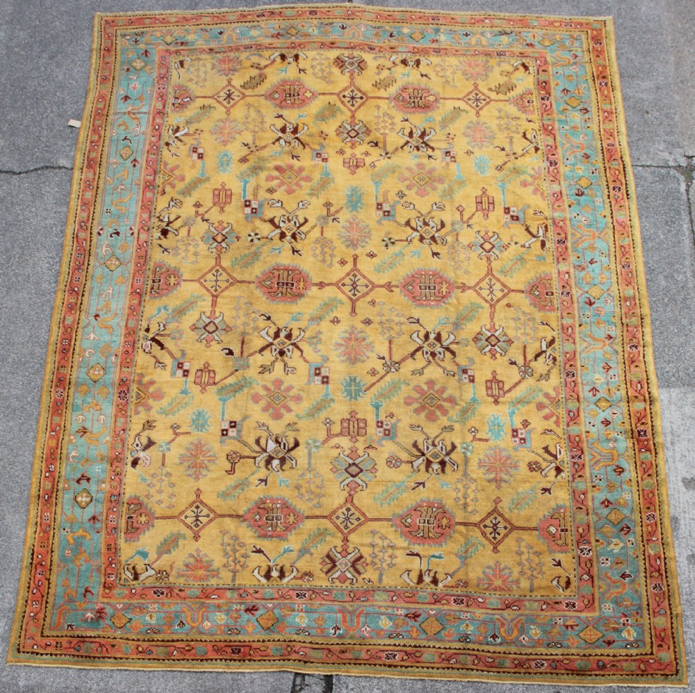 328 x 458cm Antique Oushak Carpet