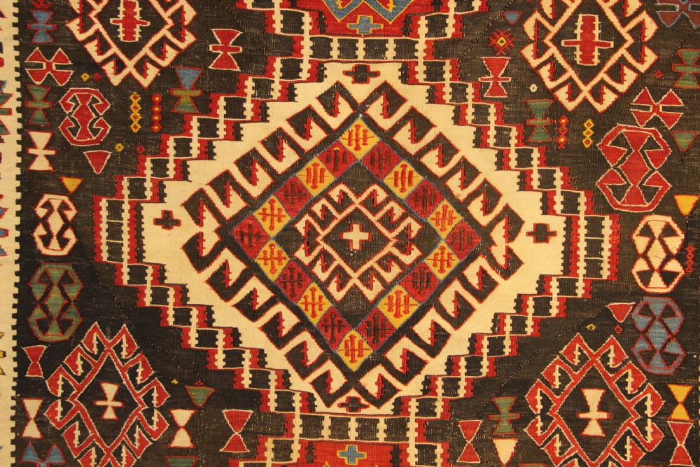 160 x 231cm Antique Caucasian Flatweave View VI