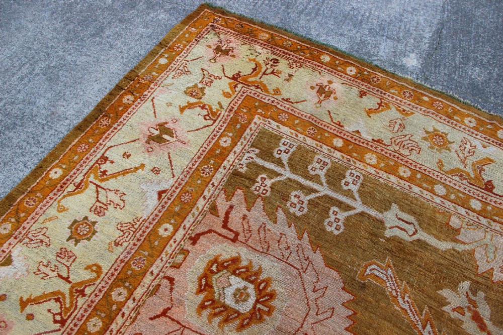 375 x 454cm Antique Oushak Carpet View II