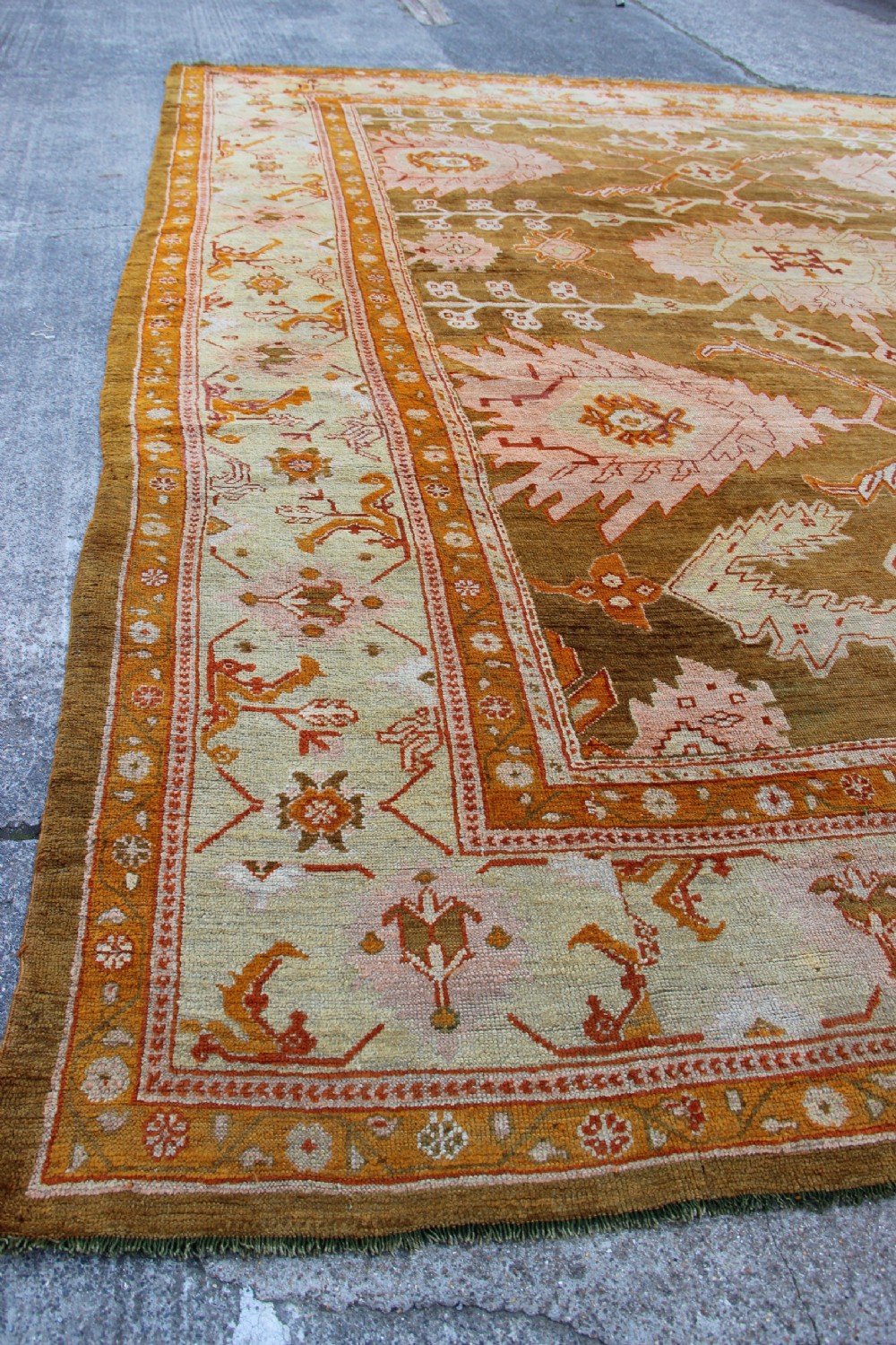 375 x 454cm Antique Oushak Carpet View VIII