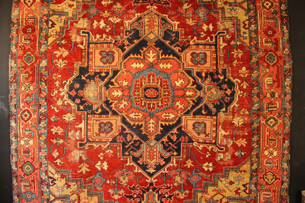 261 x 309cm Small Antique Heriz Carpet View II