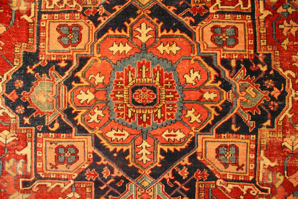 261 x 309cm Small Antique Heriz Carpet View III