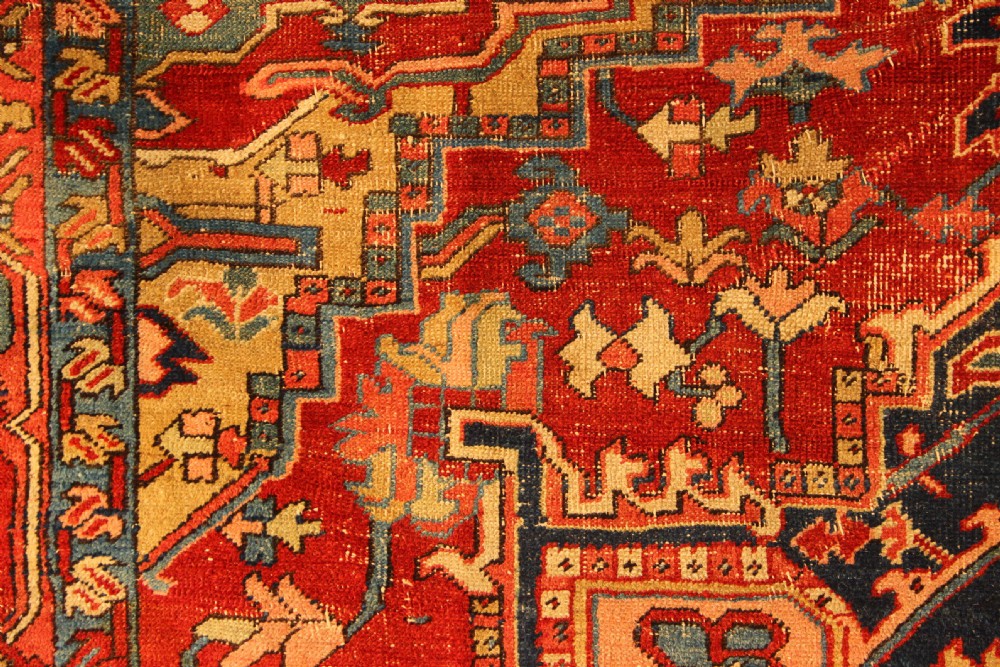 261 x 309cm Small Antique Heriz Carpet View X