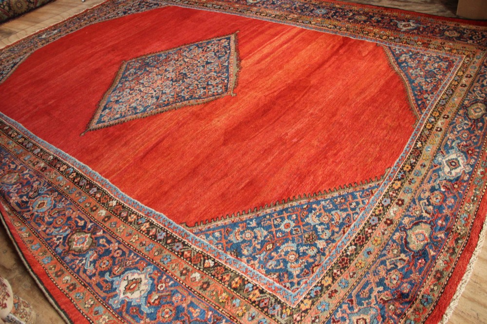 330 x 450cm Antique Sultanabad Carpet View IX