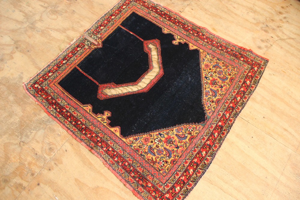 103 x 109cm Fine Antique Senneh Saddlerug View XII
