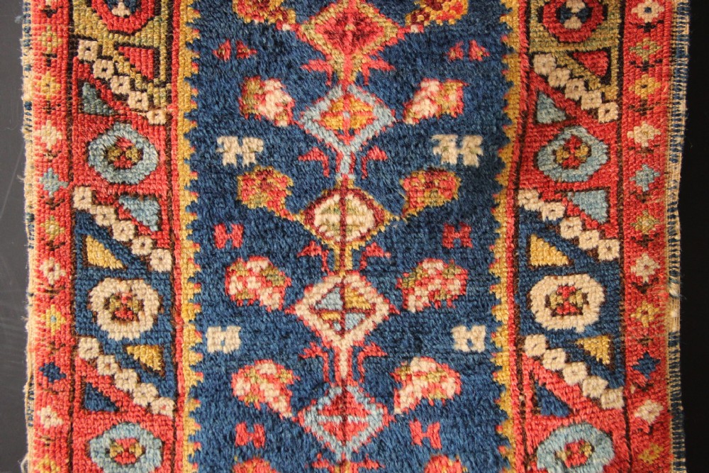 40 x 80cm Early 19th Century Bergama Yastik View III