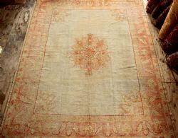 310 X 390C ANTIQUE OUSHAK CARPET OATMEAL FIELD MEDALLION