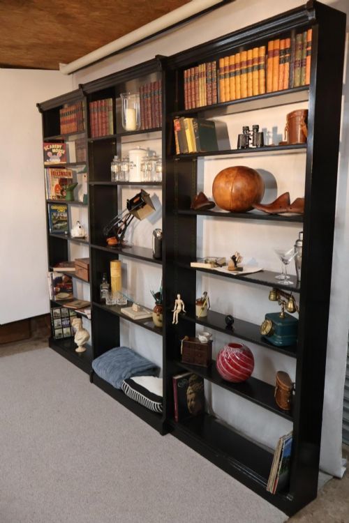 EBONISED BREAKFRONT OPEN BOOKSHELVES - ADDITIONAL PHOTO 1